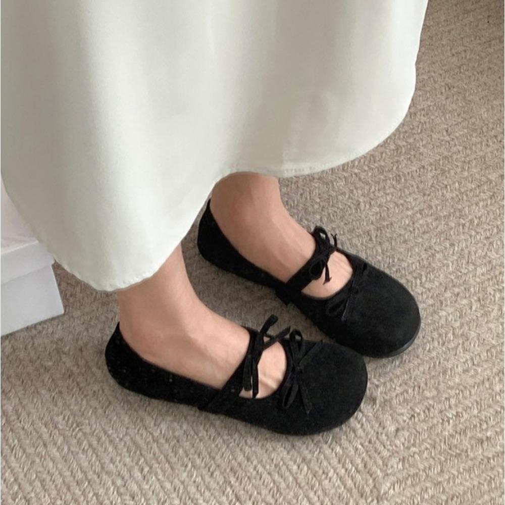 Flats for Women's Fashion Temperament French with Skirt Shallow Mouth Flat Shoes Women's 2026 New Summer Bow Mary Jane Shoes