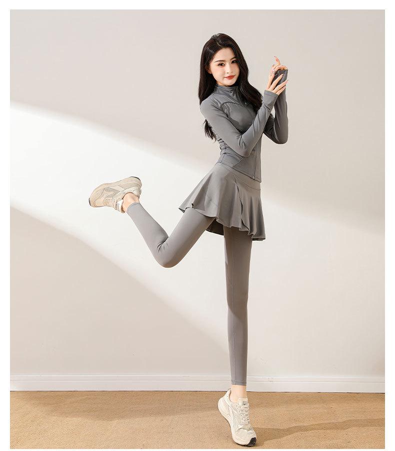 Damen 2024 High-End Lauf- & Yoga-Outfit: Modisches Rock- und Hosen-Set für Outdoor-Fitness