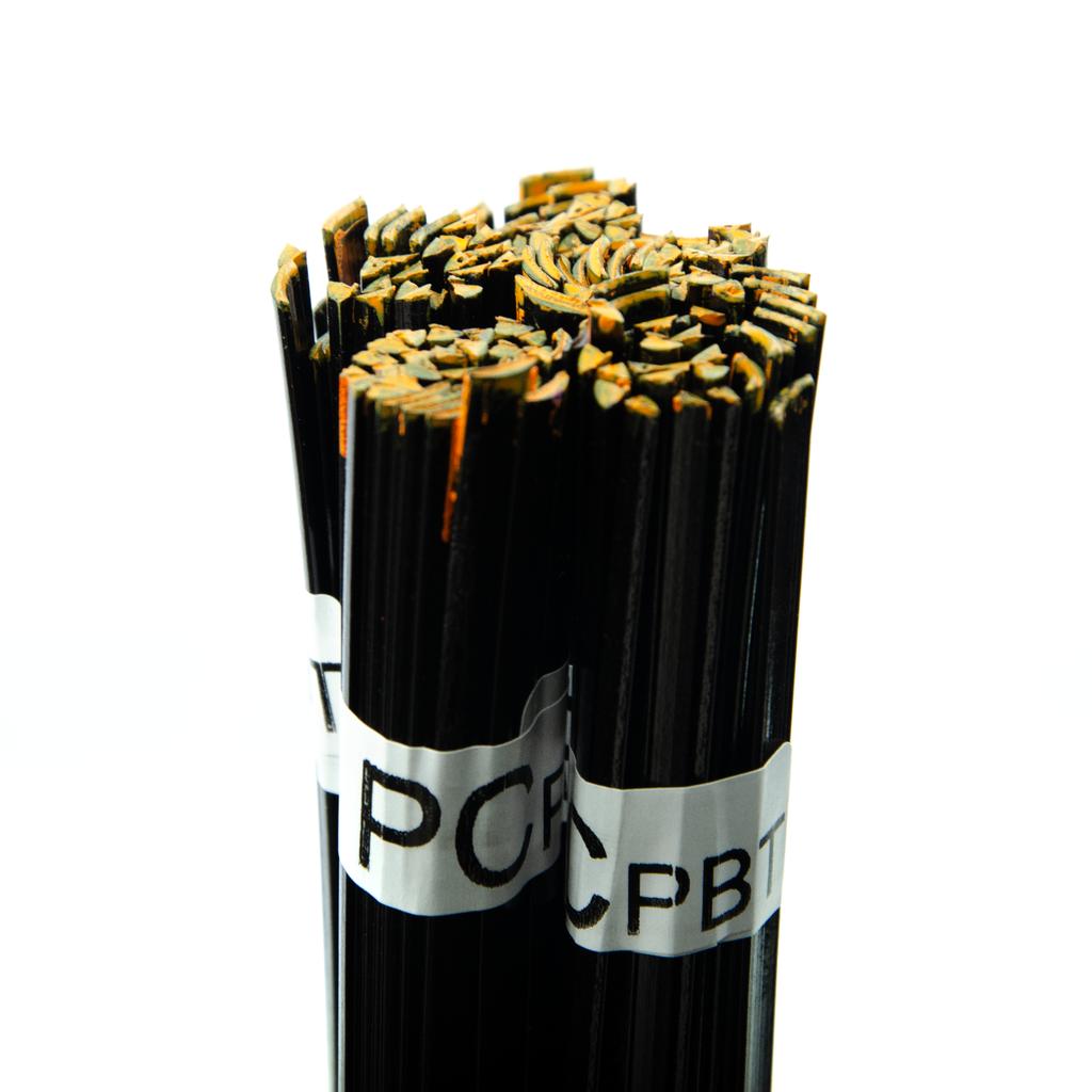 Rosfix Spawarka Plastiku 858D z Zestawem Spoiw 500g i 3 Dyszami – Wydajność 700W | Regulacja Temperatury 100-500°C | Bezpieczeństwo i Komfort Pracy