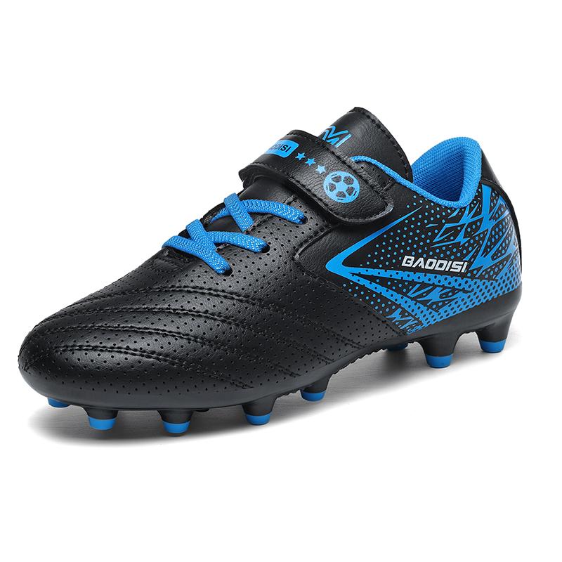 A Pair of Boys and Girls Four-season Leather Football Boots with Long Studs Wear-resistant Football Shoes Sizes 31-39
