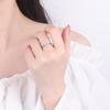 Classico Anello Solitario con Moissanite da 1 Carato a Sei Griffes in Argento S925 Placcato Rodio e Oro Bianco PT950.