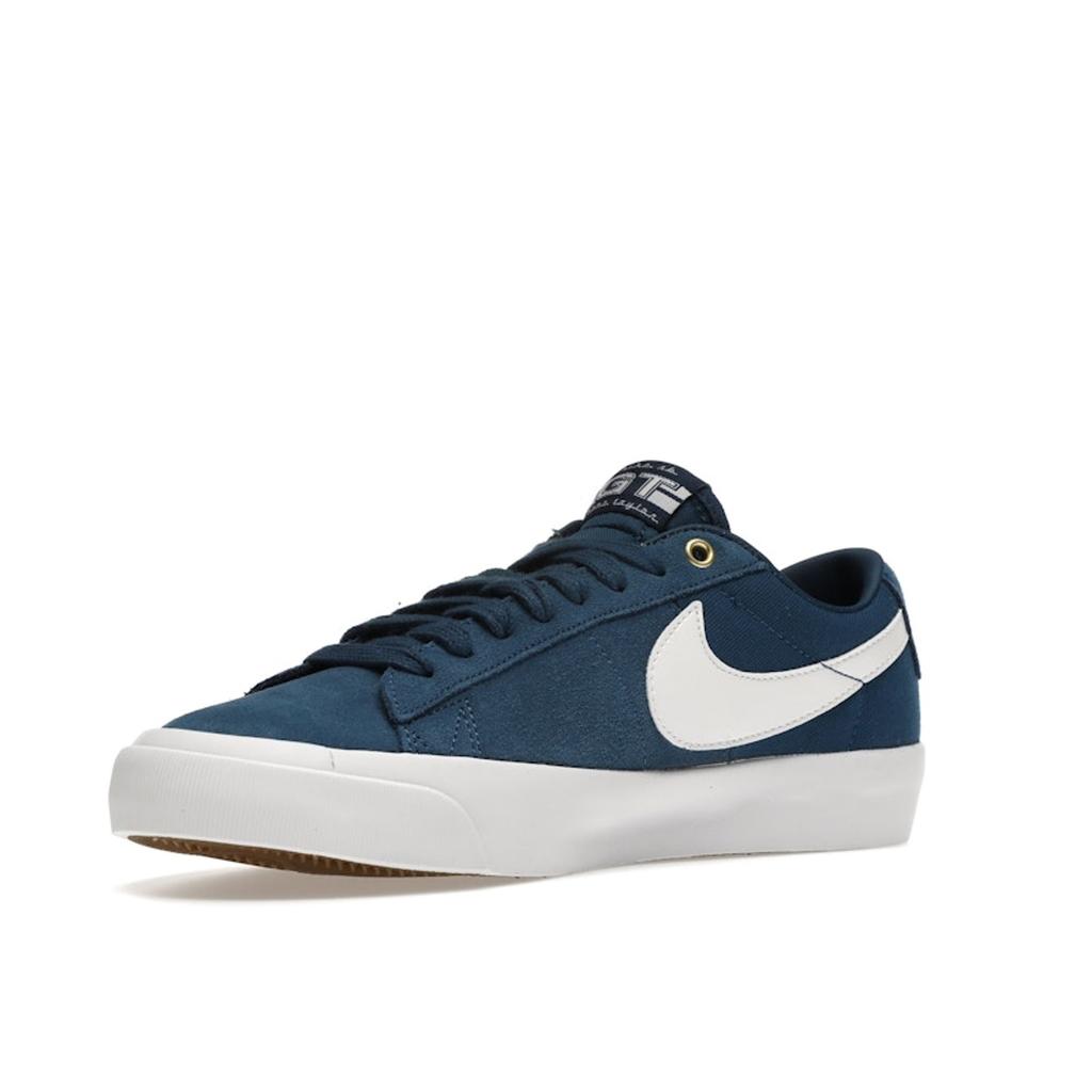 Nike Zoom Blazer Low Pro GT SB Court Blue Unisex-Sneaker, Gummi-Hellbraun, Weiß DC7695-401