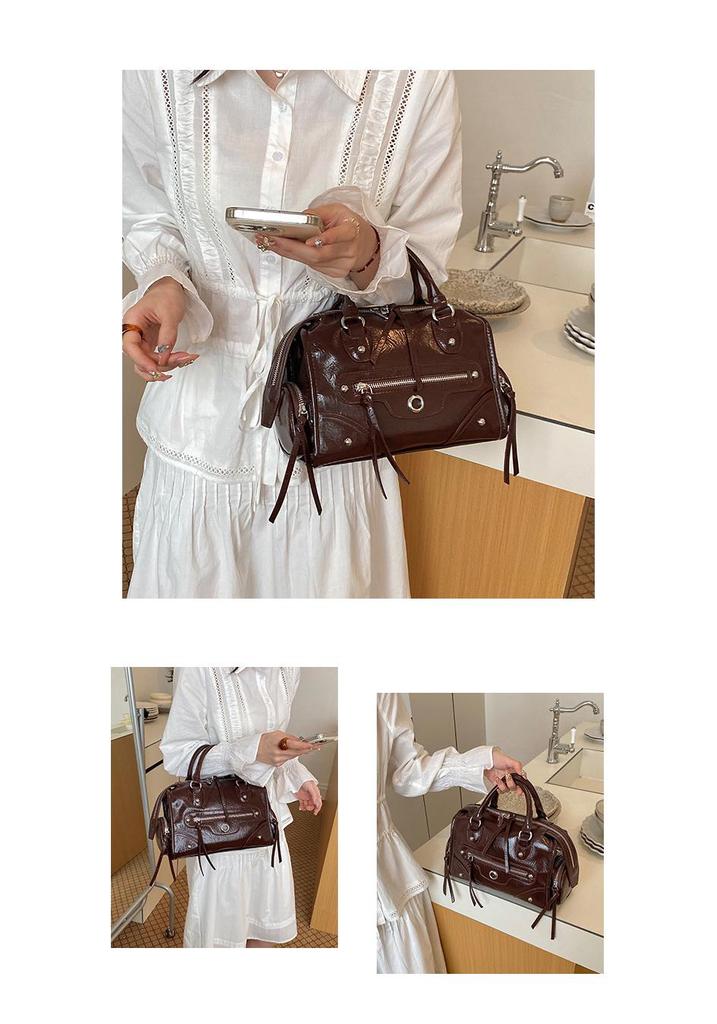 Motorcycle Style Crossbody Bag: Niche Design with High-End Luxury Feel