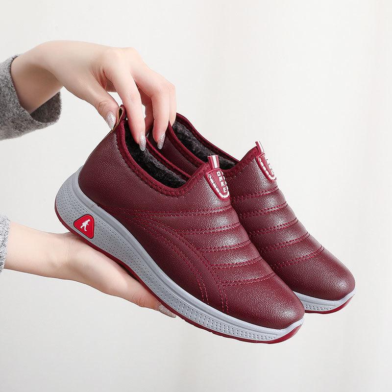 Processing customized new cotton shoes, piled and thickened mother shoes, non-slip soft-soled elderly shoes, casual and fashionable waterproof cotto