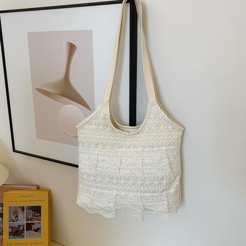 

Summer leisure niche design armpit shoulder tote bag women s large capacity leisure vacation woven beach bag