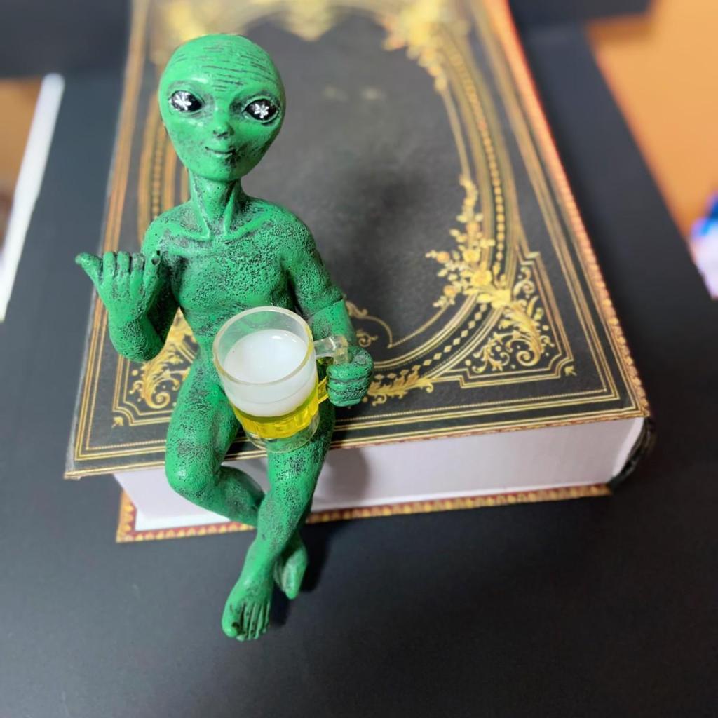 1 ks Mimozemské pryskyřičné ozdoby UFO Vnitřní Venkovní Zahradní Dekorace Figurky Domácí Dekor