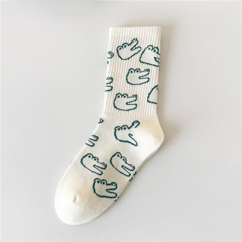 

Женские носки до середины икры на весну и осень, носки до середины икры с улыбающимся крокодилом в форме сердца, студенческие носки цвета зеленого леса 1 pair