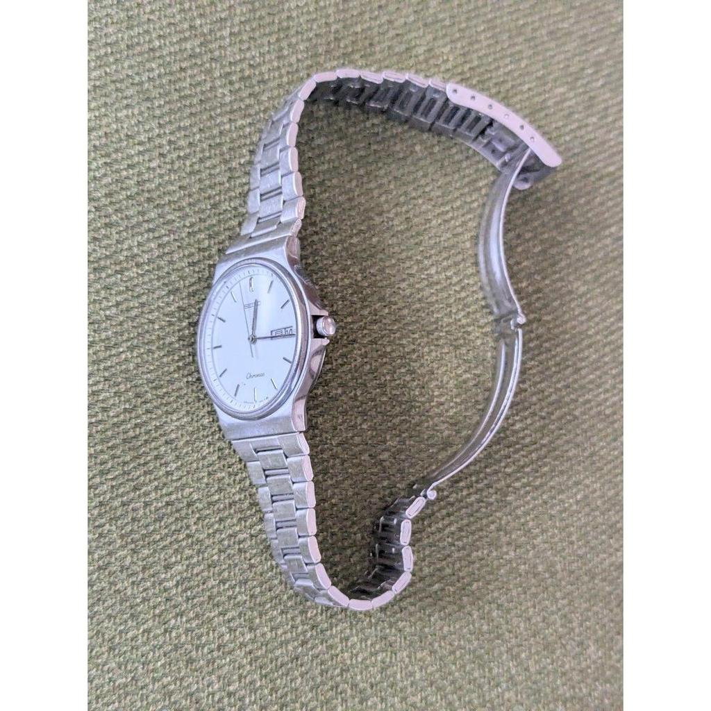 Used SEIKO Chronos Men's Watch Quartz Silver