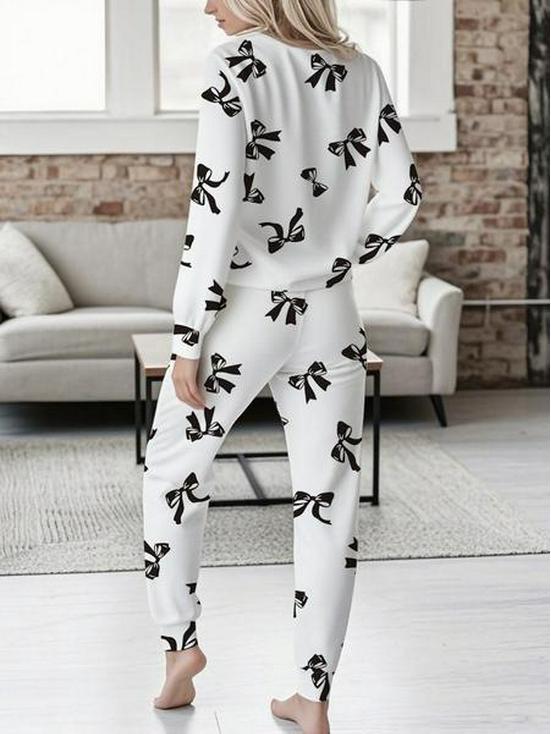 European and American Plus Size V-neck Butterfly Print Long-sleeved Top & Pants Leopard Set.