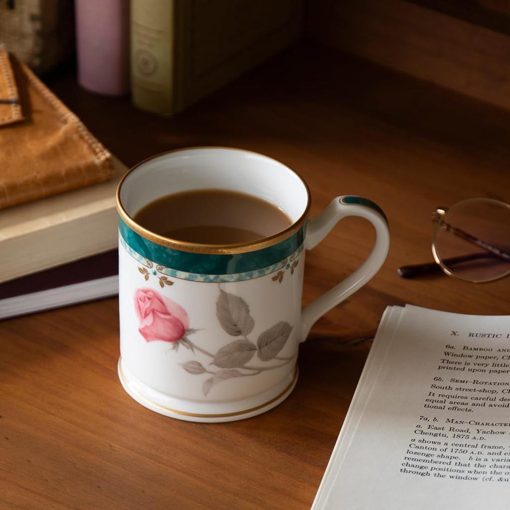NARUMI Caress Floral Rose Made in Gift Mug, 330cc, Green, Design, Japan, Gorgeous, Elegant, Stylish, Cute, Boxed, 52560-2530