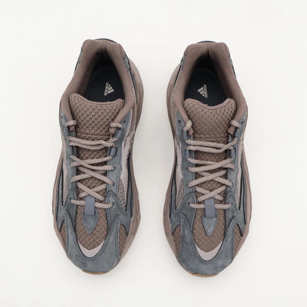 GZ0724 Adidas Yeezy Boost 700 V2 Mauve Brown Charcoal Grey Gum Beige Suede Mesh