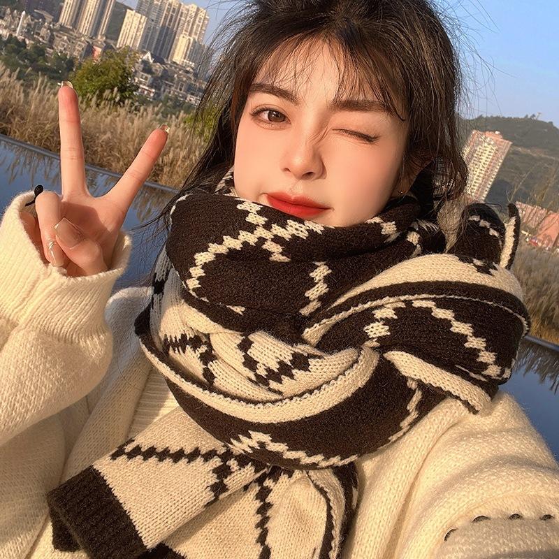 Autumn and winter Korean version of couple's warm plaid double-sided imitation cashmere scarf super long knitted thickened student scarf women
