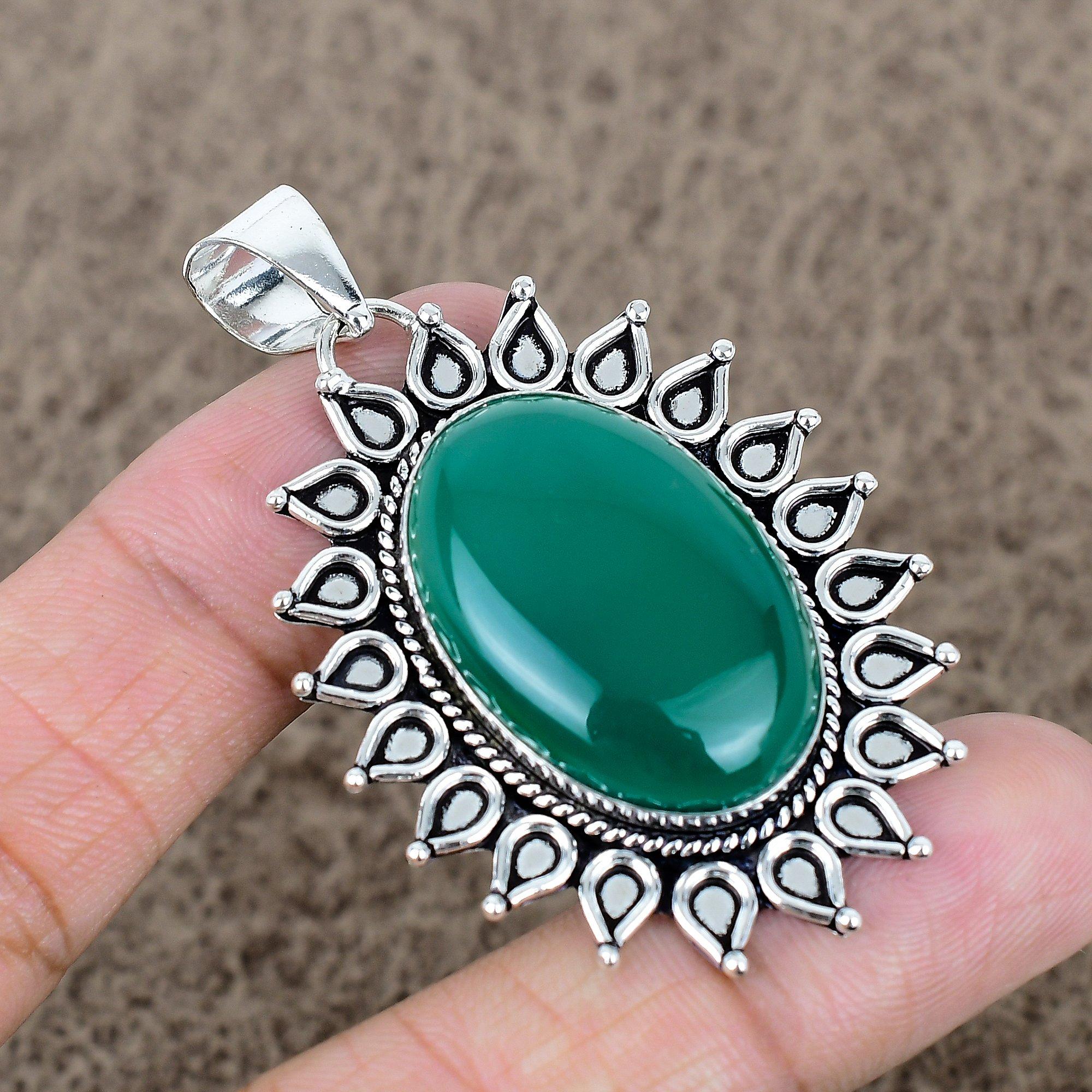 

Green Onyx Gemstone Handmade 925 Sterling Silver Jewelry Pendant 2.36 KKG-743