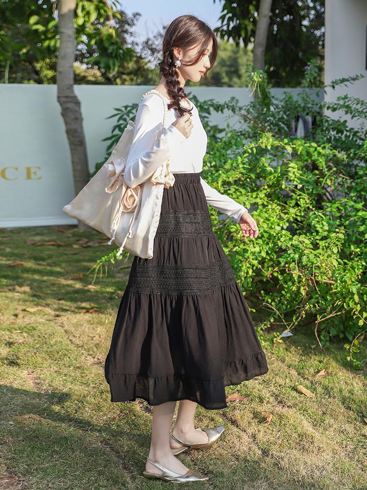 Feiyuan Damen Frühling Weißes Spitzen-Patchwork Midi-Rock in Pfirsichfarbenem Krepp-Tencel