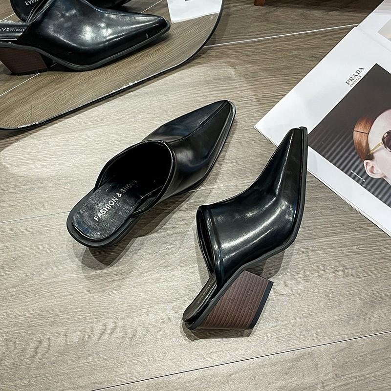 Shoes Woman's Slippers Loafers Luxury Slides Female Mule Cover Toe Square Heel On A Wedge Heeled Mules Low 2024 Designer Block