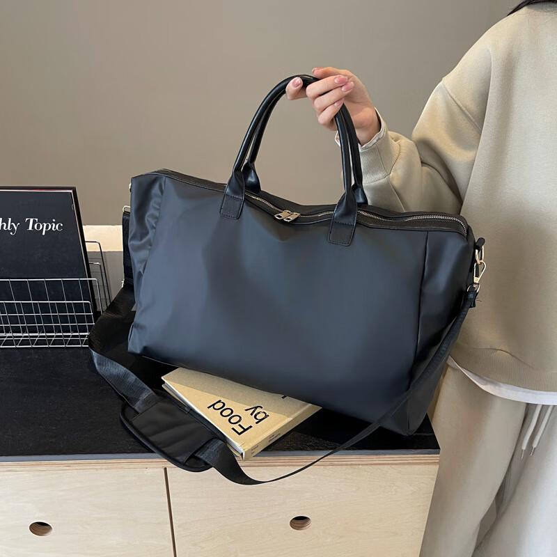 OLOMM Versatile Travel & Gym Bag One Size