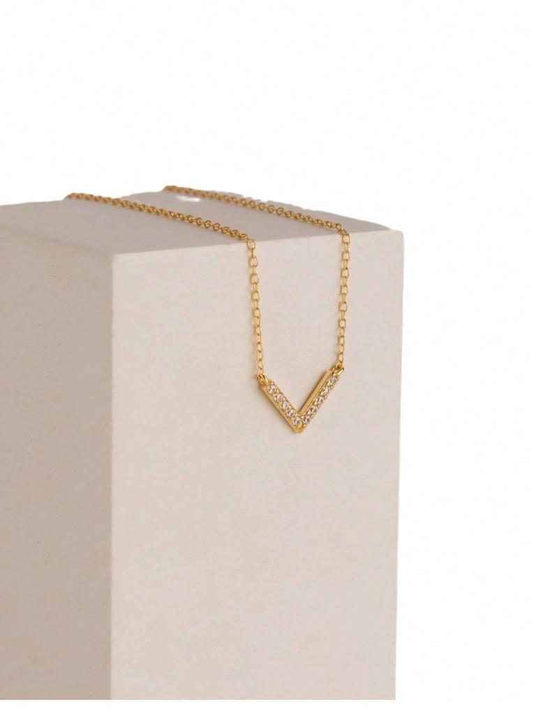 1 Pc Elegant Minimalist Stainless Steel 18K Gold Plated Cubic Zirconia V-Shape Clavicle Necklace For Women