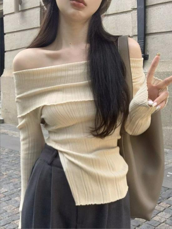 2024 French One-Shoulder Slit Knit Sweater: Women's Spring Irregular Slim-Fit Long Sleeve Top