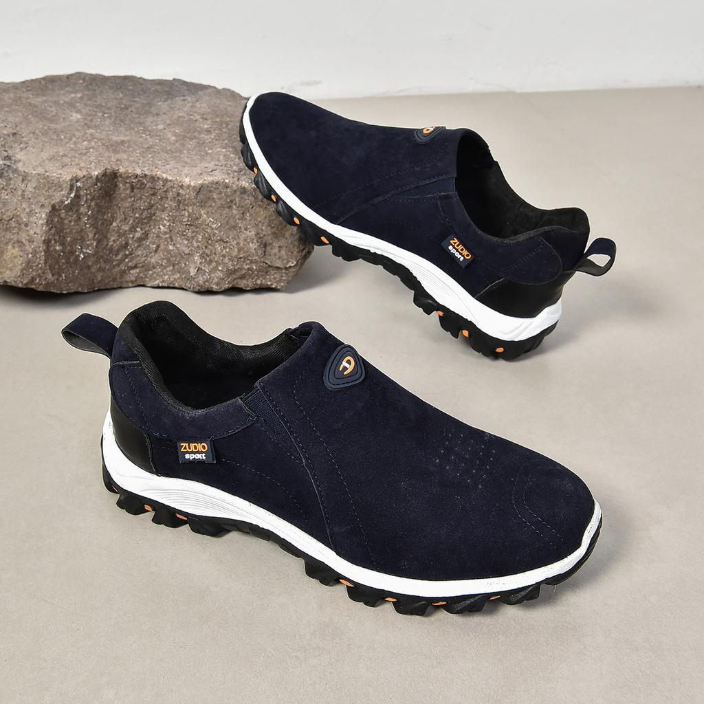 Large size outdoor casual men's shoes spring and autumn new sports casual shoes fashion round head shallow mouth men's single shoes