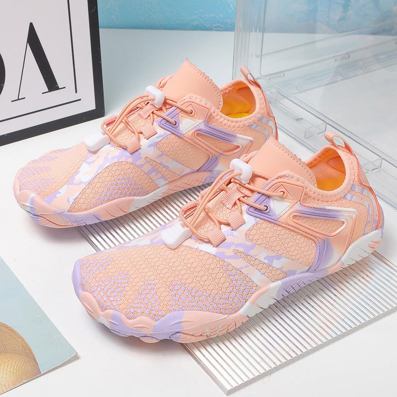 New camouflage outdoor creek walking shoes women's wading shoes men's beach shoes quick-drying breathable swimming shoes snorkeling shoes