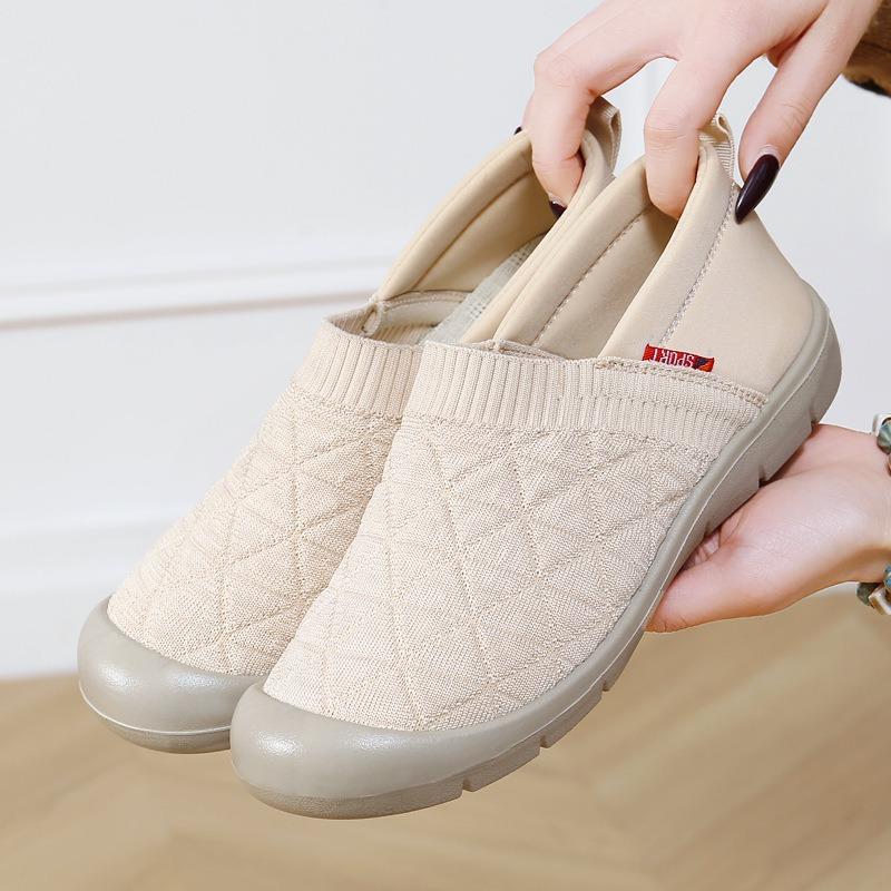 Spring and Autumn New Women's Cloth Shoes Soft Sole Soft Surface One Pedal Fashion Mom Shoes Lightweight Comfortable Walking Work Shoes Single Shoes