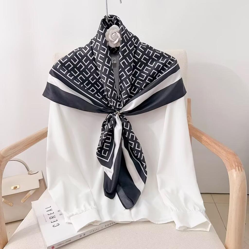 1 pcs 90cm twill scarf solid color lettered printed silk scarf simple large square sunblock shawl Russian headscarf