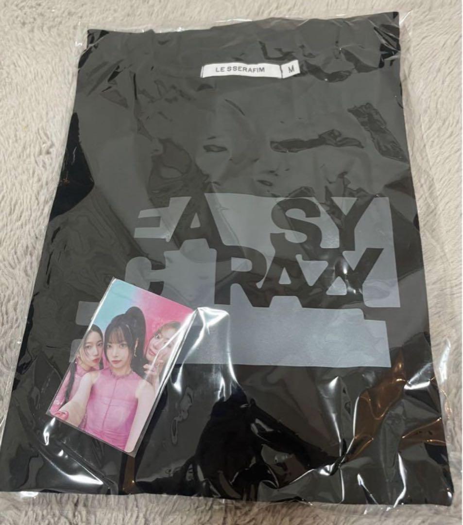 

[Б/У] LE SSERAFIM EASY CRAZY HOT JP S/S размер M