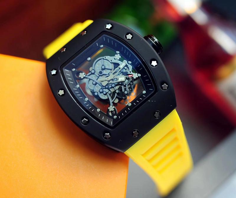 Wangr Unisex Transparent Hollow-out Wristwatch