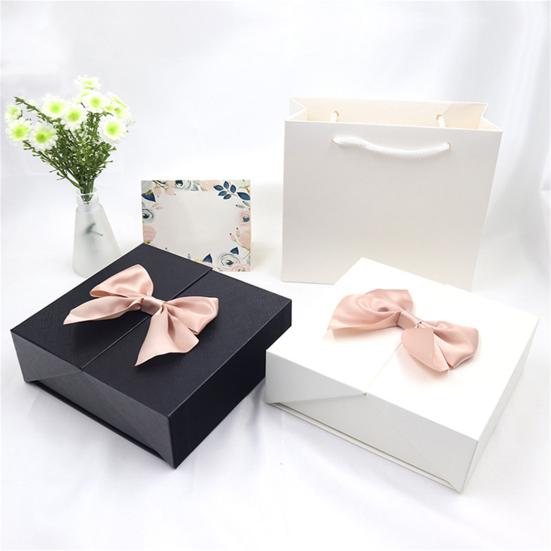 Gift Box Exquisite Workmanship East to Use Cardboard Artificial Rose Flower Jewelry Holder Valentine's Day Accessories