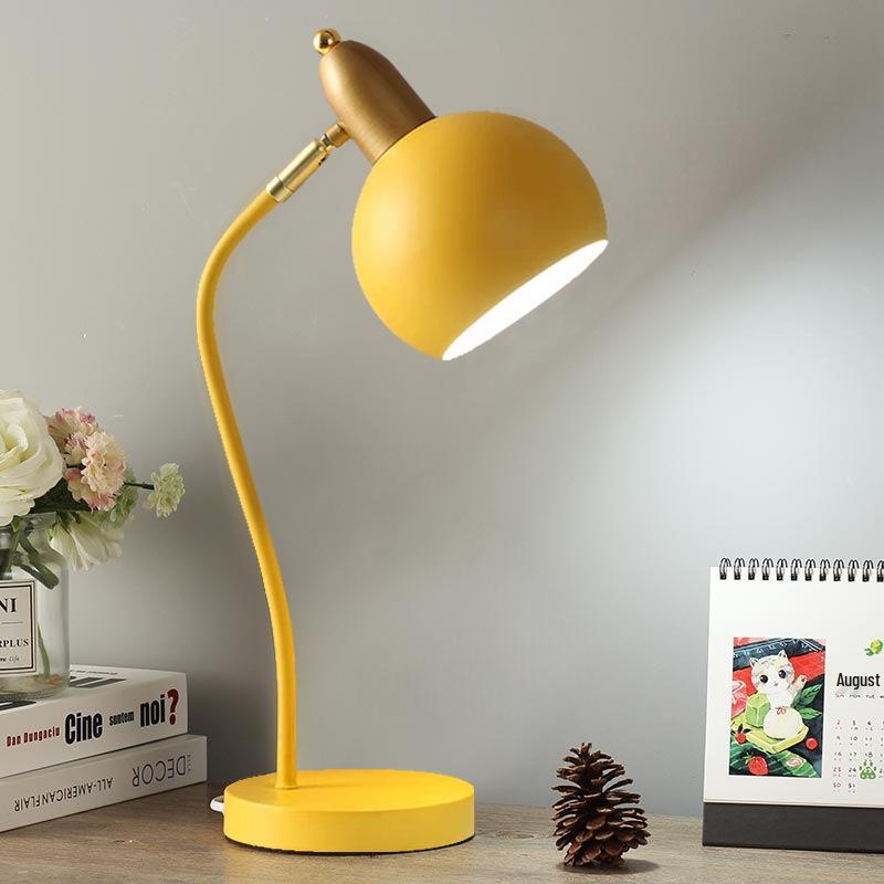 Nordic Creative Pen Holder Desk Lamp for Eye Protection and Bedroom/Study Use.