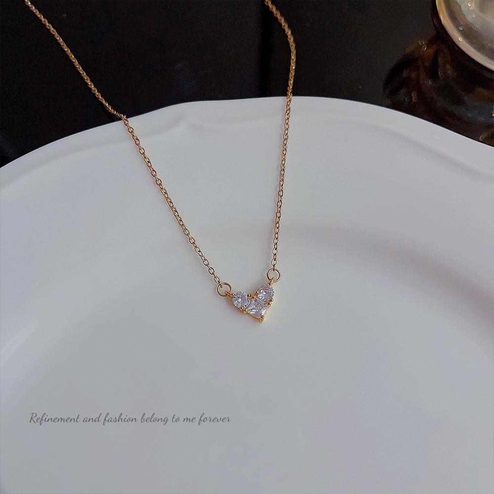 18K Gold Titanium Rhombus Clavicle Chain Necklace - Women’s Trendy Geometric Choker Pendant