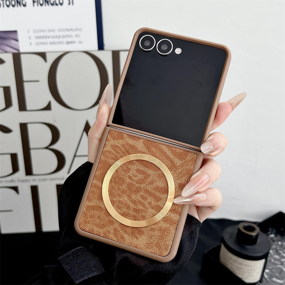 Magnet For Magsafe Leopard Print Magnetic Phone Case for Samsung Z Flip 7 6 5 4 3 Gradient Shock Protection Bumper Cover
