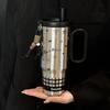 Isolierter Thermobecher mit großem Fassungsvermögen und Strohhalm - Giant Ice Buster