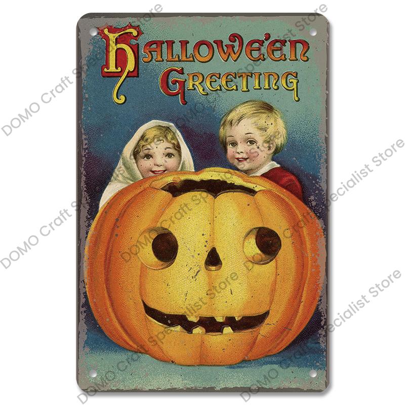 Halloween Night Party Poster Vintage Metal Signs Pumpkin Trick or Treat Metal Tin Plate Wall Art Decor For Bar Pub Club Home