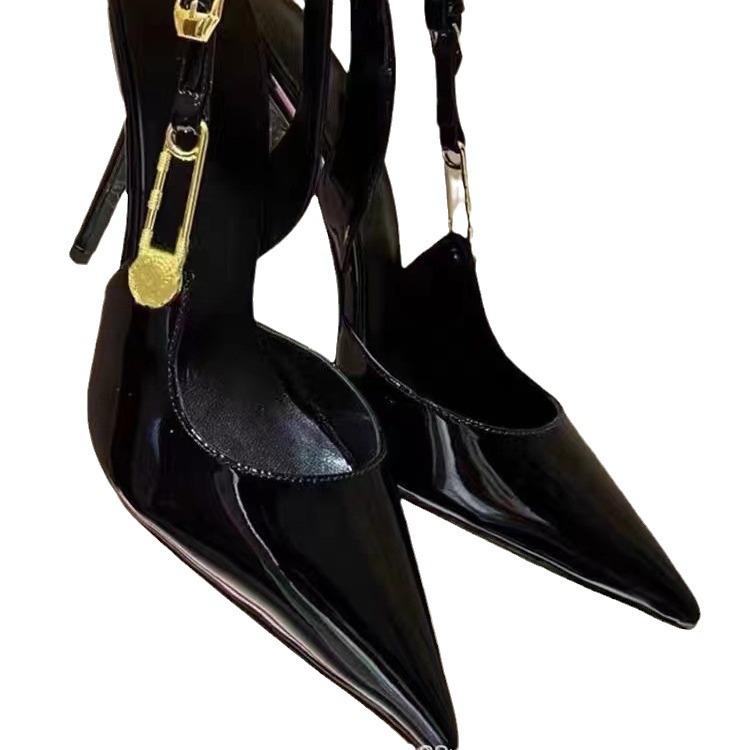 Sandals Women's Summer 2025 New Thin Heel Pointed Head Bag Head Metal Chain High Heels Women's Beautiful Black Temperament