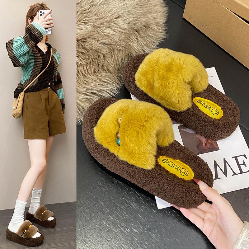 Premium Pearl Chain Fluffy Slippers Women's Outer Wear 2025 New Autumn and Winter Super Fire Fashion Thick Bottom Home Cotton Mop