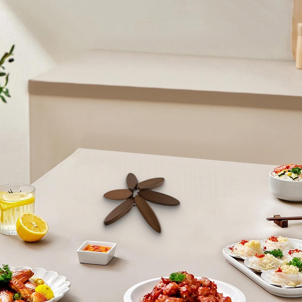 

Naturally Crafted Wooden Mats with Unique Patterns for Serving Hot Dishes