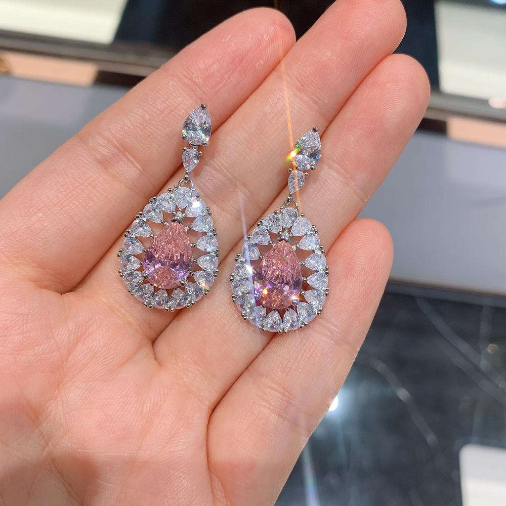 Jewelry Imitation Emerald, Colored Treasure Earrings, Retro Earrings, Earrings, And Jewelry.