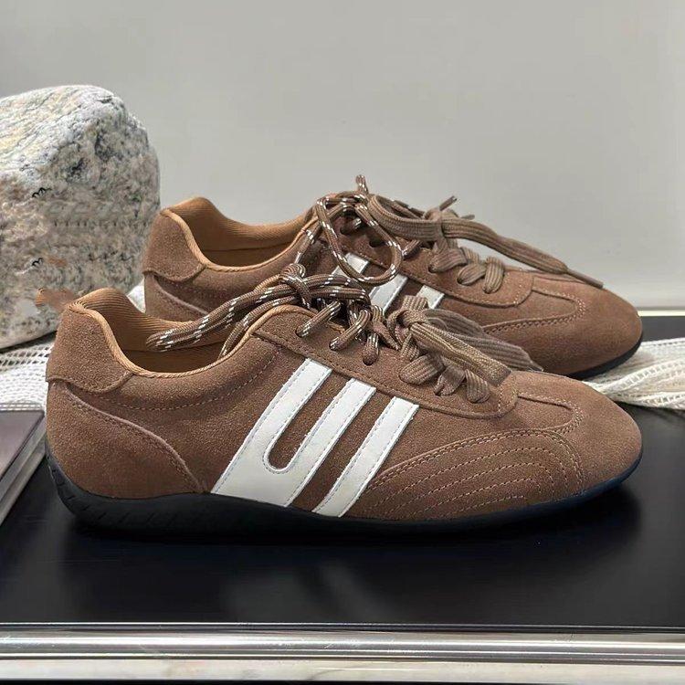 Zhang Ruonan's Same Track Formula Racing Shoes 2025 Autumn New Thin-soled Red German Training Shoes Women's Shoes