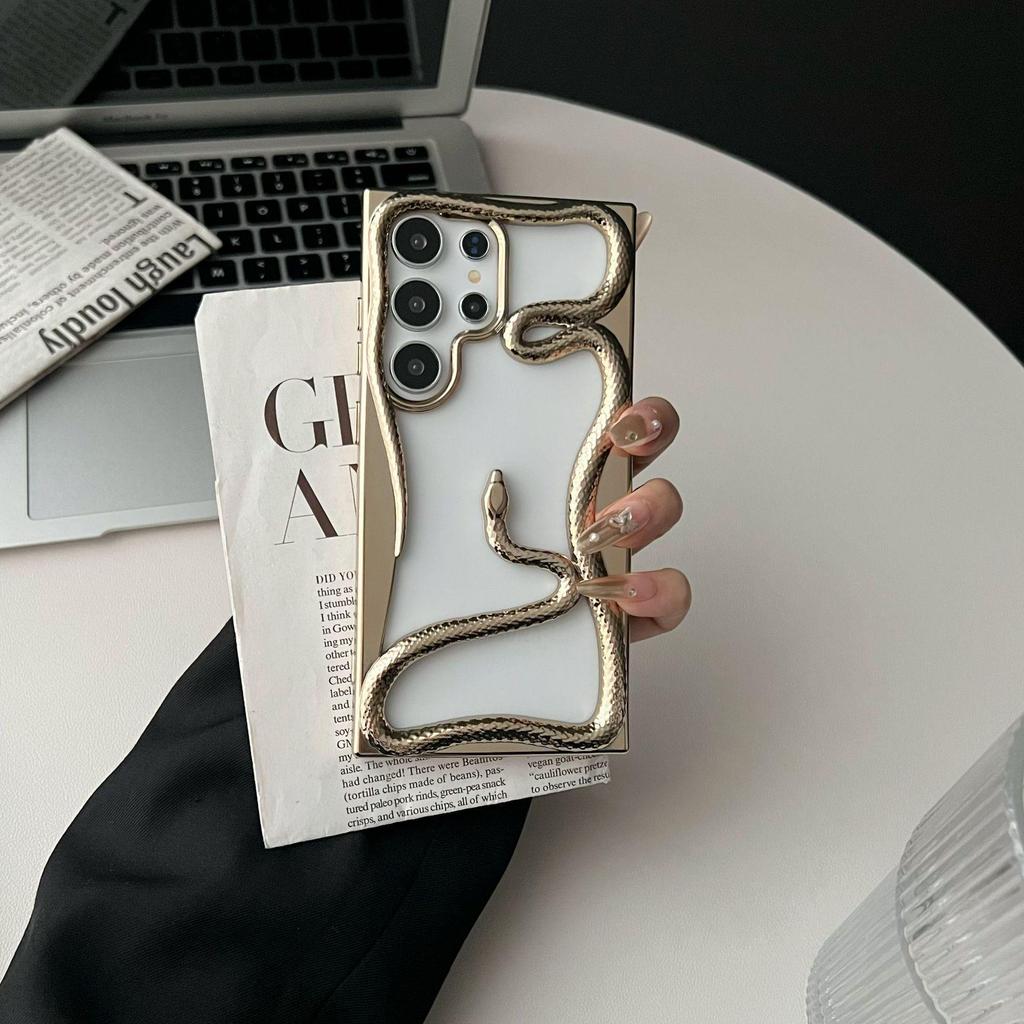 Samsung S25 Ultra Electroplated 3D Snake Phone Case with Matte Heat Dissipation