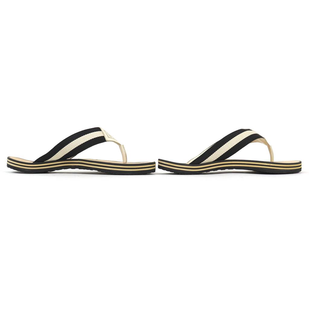 Great CHANEL ENTRE DOIGTS COCO Mark Wood Thong Sandals Beach Sandals 35 G24999 Used