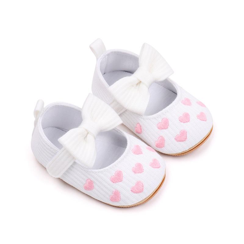 Cute Baby Princess Casual Shoes Peach Heart Embroidery Solid Color Sock Closure Flat PU Insole Autumn Design Slip-On Shoes