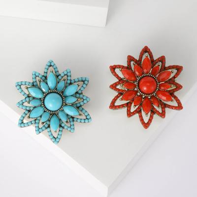 Vintage Turkish Tibetan Flower Brooch Brooch Anti-Light Buckle Pin Classic Temperament Clothing Accessories