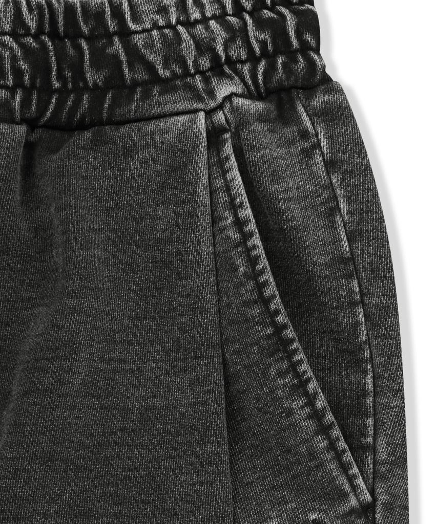 BROWNBREATH Tag Two Tuck Wide Denim Sweat Pants - Black