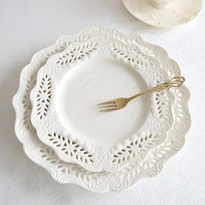 Dinner Plate Modern Relief Ceramic Plates French Style Hollowed Out Dinner Plates Steak Pasta Dishes Dessert Vegetable Tableware