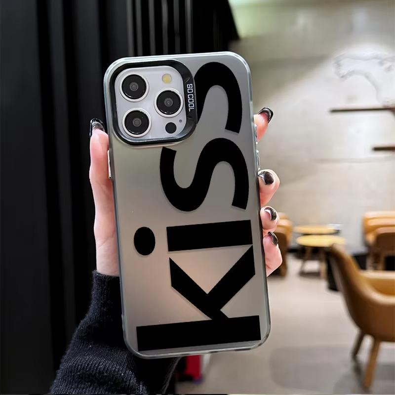 

Personalized Letters Kiss Phone Case For iPhone 17 Air 16e 16 ProMax 15 14 Plus 13 12 Mini 11 Pro Shockproof Silicone Back Cover iPhone17 Pro Max