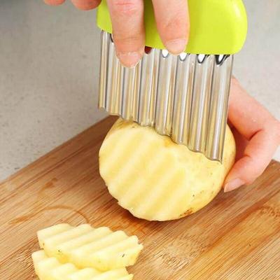 Wave Onion Potato Slices Wrinkled French Fries Salad Corrugated Cutting Chopped Potato Slices Knife Convenient Gadgets