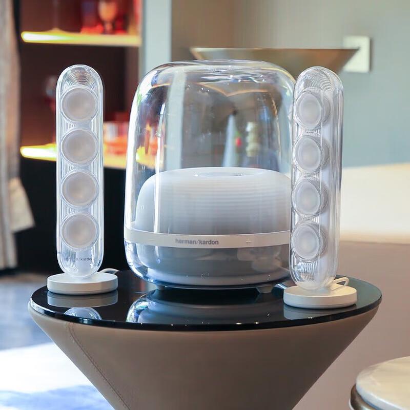 

Harman/Kardon Soundsticks 4 Desktop Bluetooth Speaker