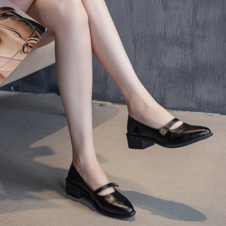 One-button Camellia Thick Heel Mary Jane Spring New Retro Mid-heel Pointed Light Mouth Single Shoes