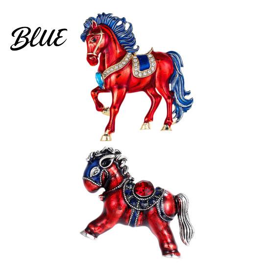 Exquisite Craftsmanship Brooch Pin Sparkling Rhinestones Inlaid Horse Design Collar